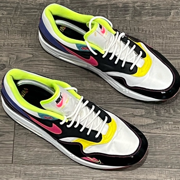 Nike Men's Air Max 1 "Hyper Size 11.5 CZ7920-001 - Picture 4 of 15